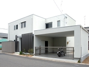 六条の家　全景.jpg